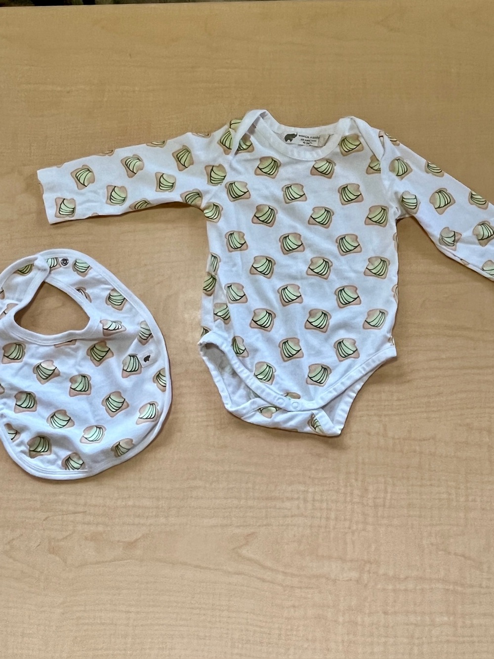 Monica + Andy Avocado Toast Organic Cotton Baby Bodysuit Bib Set 6-9M Unisex